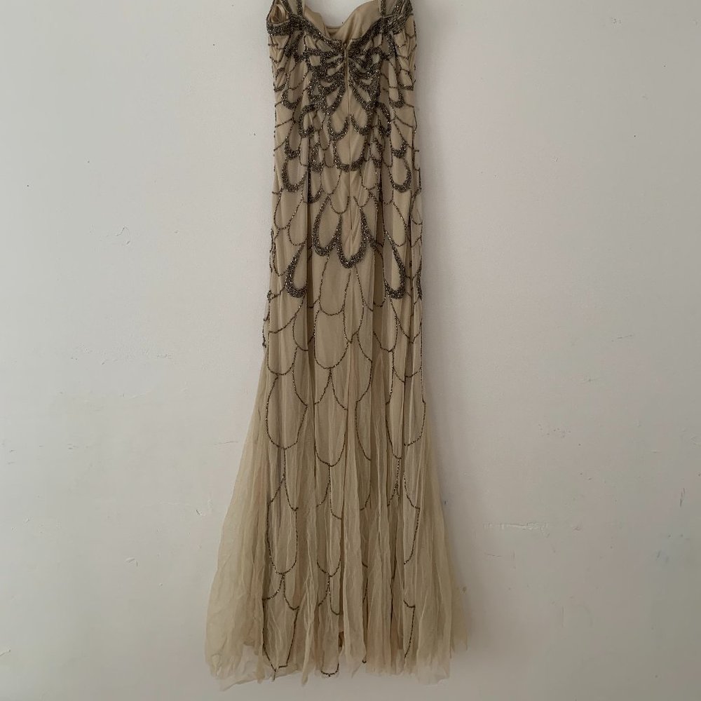 Dress - Picture 3 of 5